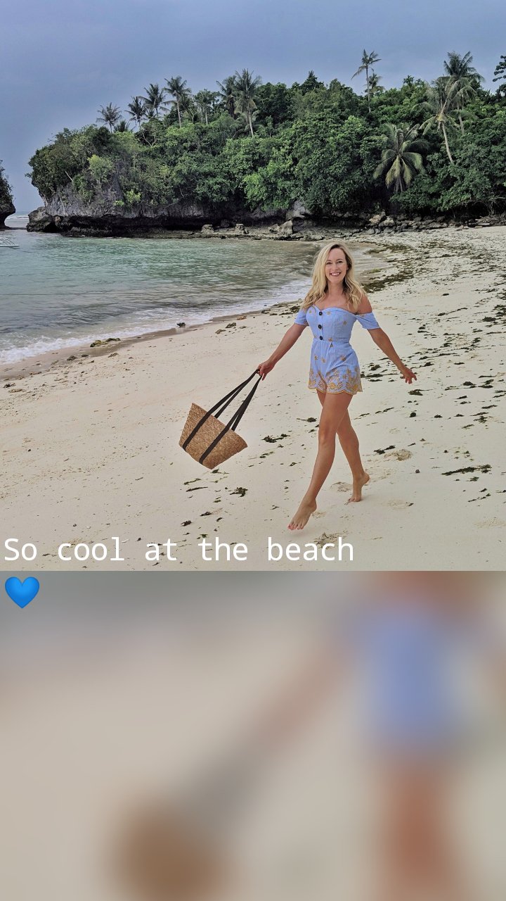 So cool at the beach 💙